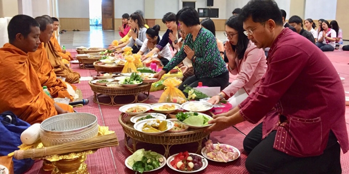 ทำบุญครบรอบ วันคล้ายวันสถาปนา 12 ปี ว.การท่องเที่ยวฯ