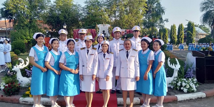ร่วมถวายพานพุ่ม วันพยาบาล ณ วิทยาลัยพยาบาลบรมราชชนนี