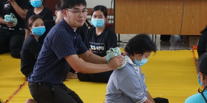 ฝึกอบรมแรงงานด้วยภูมิปัญญาแพทย์แผนไทยและสมุนไพรท้องถิ่น